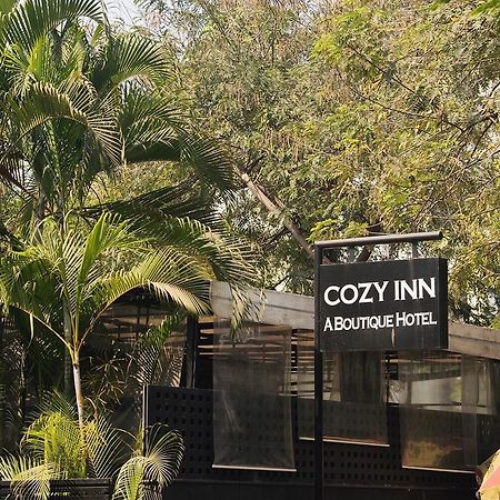 Hotel Cozy Inn Pune Exterior foto